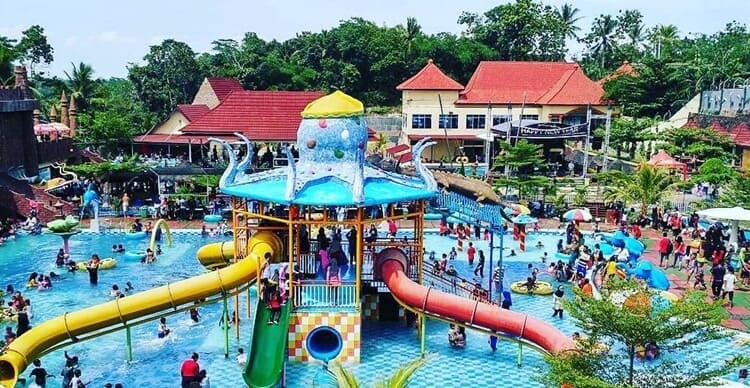 slanik waterpark, kolam renang wisata lampung ramah anak