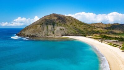 rekomendasi objek, destinasi dan tempat wisata di lombok paling populer dan terkenal 2020