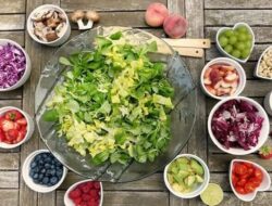 5 Alasan Anak & Remaja Harus Mengonsumsi Makanan Sehat
