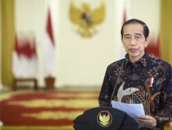 BREAKING NEWS: Presiden Jokowi Umumkan PPKM Level 4 Resmi Diperpanjang hingga 9 Agustus 2021